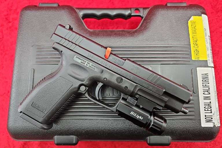 Springfield Armory  XD Tactical   40 cal.   Pistol