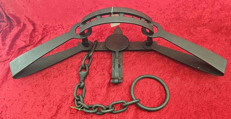 Oneida Newhouse No. 15 Toothed Bear Trap