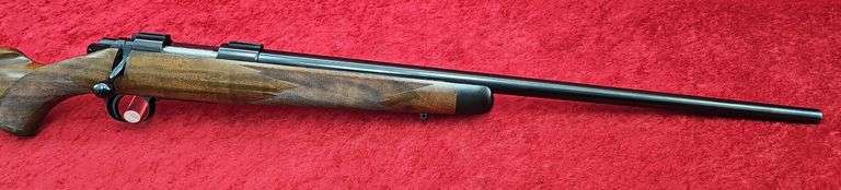 Kimber  Model 84 Custom Classic   17REM   Rifle