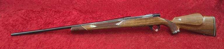 Weatherby  Vangaurd Deluxe  270 cal.   Rifle