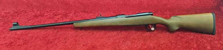 Winchester  70SA Youth Ranger   243 cal.  Rifle