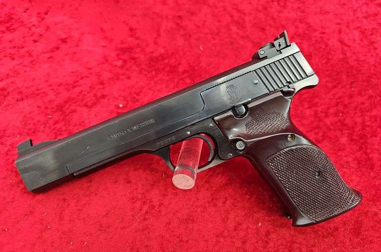 Rare Smith & Wesson  Model 46  22 cal.  Pistol