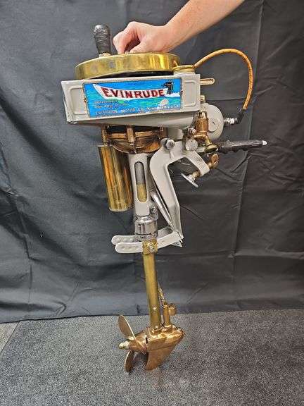 Evinrude Model B Rowboat Motor