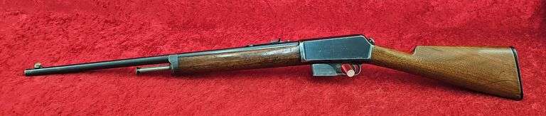 Winchester  Model 1905   35 cal.   SLR Rifle