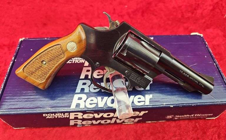 Smith & Wesson  Model 36-1  38 Spl  Revolver