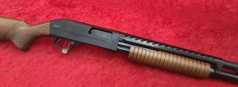 Winchester   Model SXP  12 ga.   Pump Trench Gun