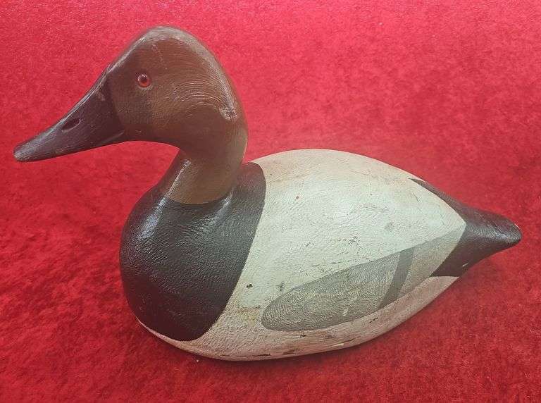 Strey? Wooden Canvasback Decoy