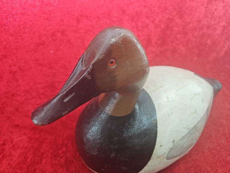 Strey? Wooden Canvasback Decoy
