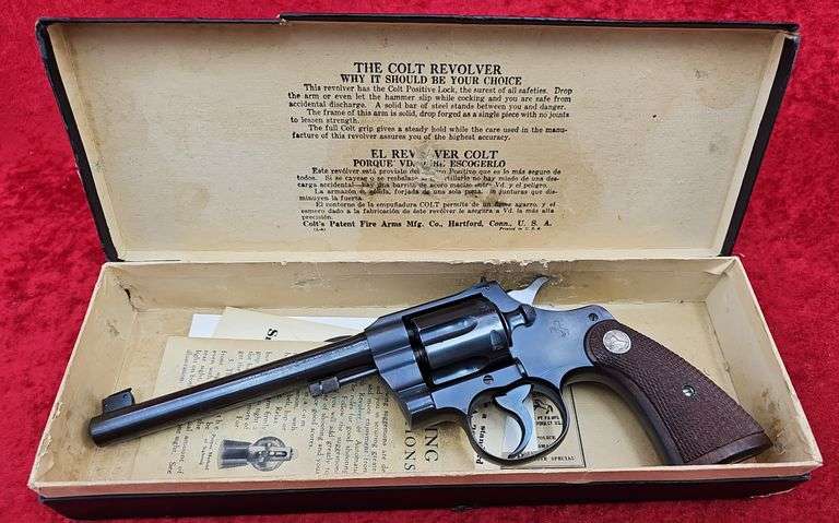 Colt   Officer's Model   22 cal.   Revolver w/original box