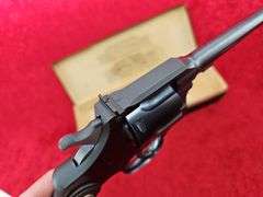 Colt   Officer's Model   22 cal.   Revolver w/original box