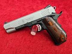 Smith & Wesson   SW1911SC   45 cal.   Pistol