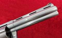 Colt  Anaconda   44 Magnum   Revolver