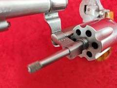 Smith & Wesson   Model 63   22LR  Revolver