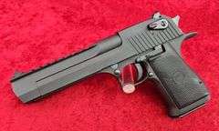 Desert Eagle  44 Magnum  Pistol