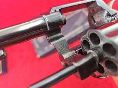 Smith & Wesson  Model 10-5  38spl  Revolver