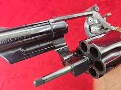 Smith & Wesson  Model 29-2  44 Mag  Revolver