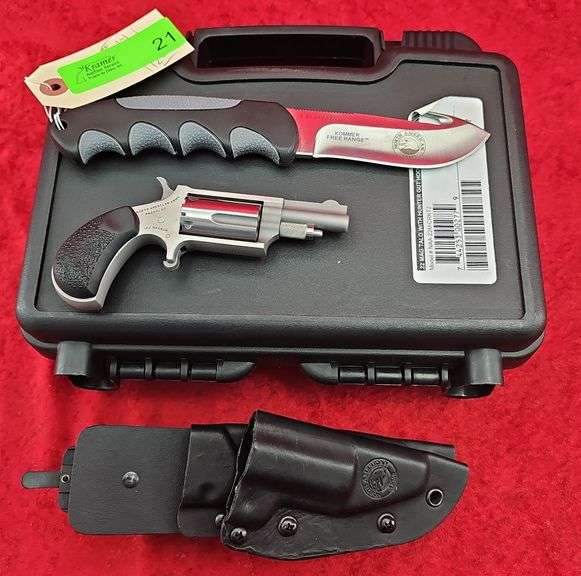 North American Arms  22 Magnum   Gun & Knife Set