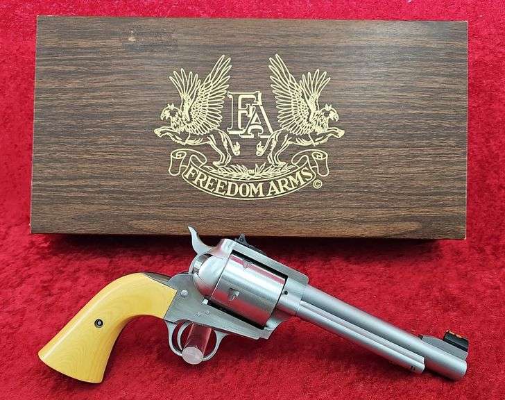 Freedom Arms  454 Casull  Revolver