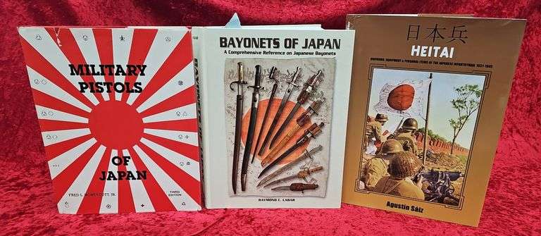 Lot of 3 WWII Jap Collector Guidebooks