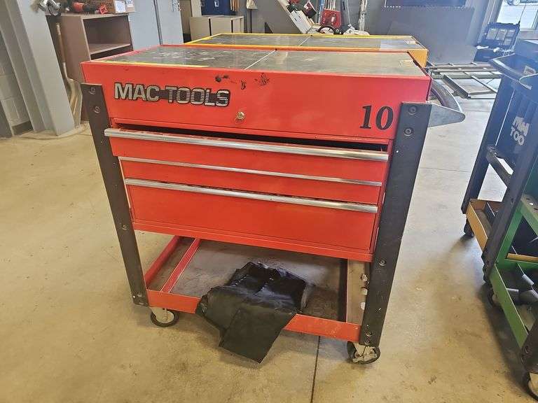 MAC TOOLS tool cabinet
