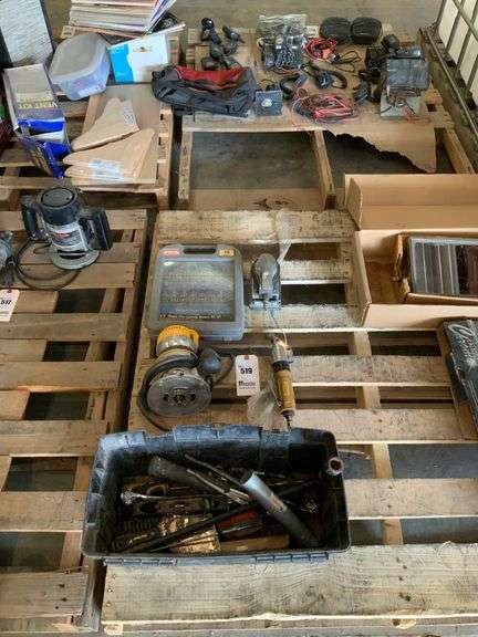 DeWalt Router & Bits, Powermate Sander, Cummins Nibbler & Hand Tools ...