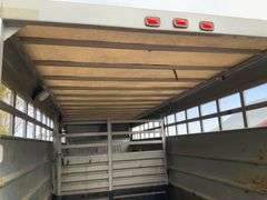 2010 Travalong Advantage GN Stock Trailer