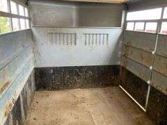 2010 Travalong Advantage GN Stock Trailer