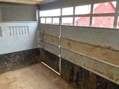2010 Travalong Advantage GN Stock Trailer