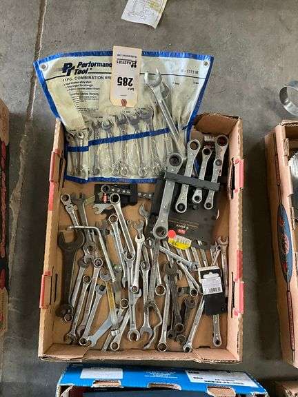 Misc. Wrenches & Racket Wrenches