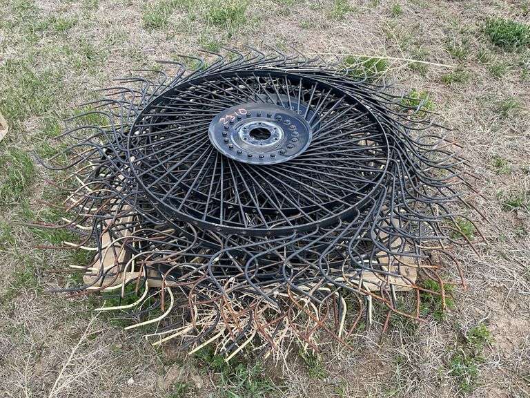 8 H&S Hay Rake Wheels - Kraupie's Real Estate & Auctioneers