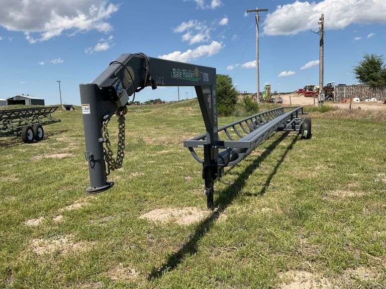 2025 Industrias America M862 Bale Hauler, Manual Dumping, New!!!