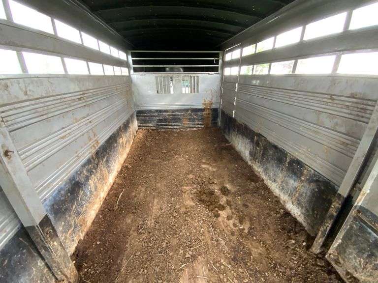 2015 Titan Gooseneck Stock Trailer 2015 Titan Trailer Mfg Titan Trailer