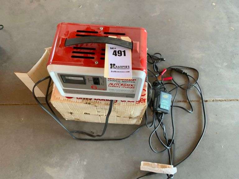 Schauer 6 Amp. Battery Charger & One Battery Tender