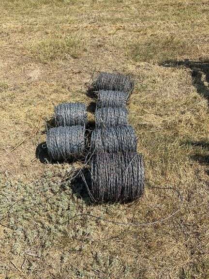 2 Rolls Red Brand Barbed Wire & 5 Rolls Smooth Wire