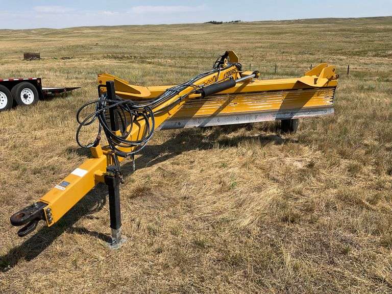 Garfield 1200RS 8-Way Pull-Type Blade