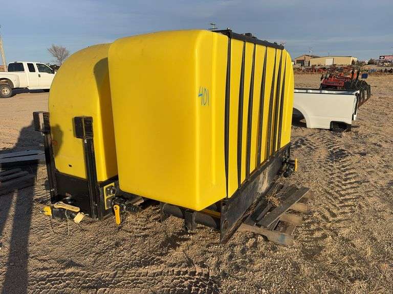 Demco Side Mount Saddle Tanks, 500 gal Tanks, With Mounts