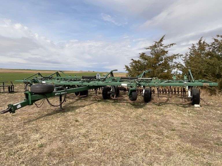 Orthman Fallow Master, 35’ with Treaders