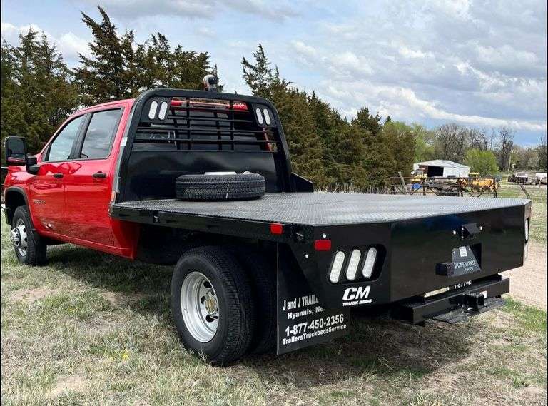 CM Truck Bed with Free Installation - RD Model