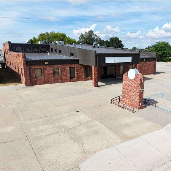 Scottsbluff, NE Commercial Building - Hide Mark LLC 