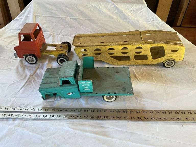 Tonka car hauler and Structo livestock truck