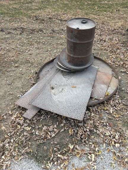 Pile of scrap items *see photos*