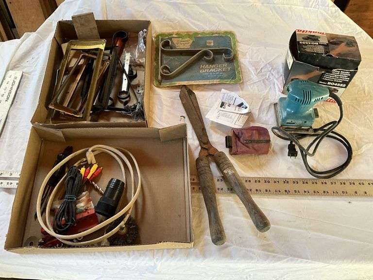 Makita orbital sander and shelving brackets etc