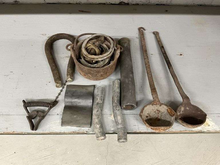 Assorted lead and lead tools