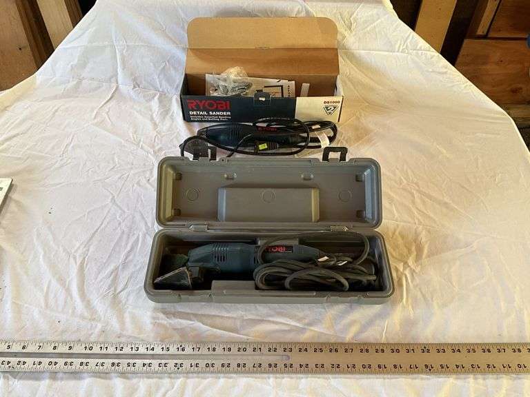 2 Ryobi detail sanders