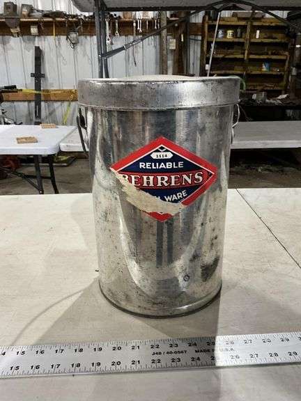 Behrens metal can with lid