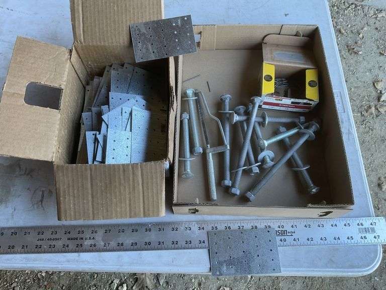 Galvanized bolts and fasteners