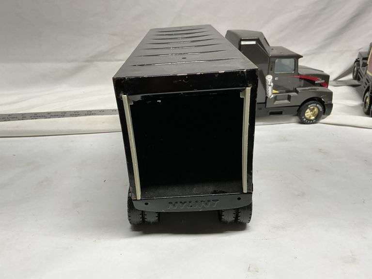 Nylint Sound Machine truck and trailer