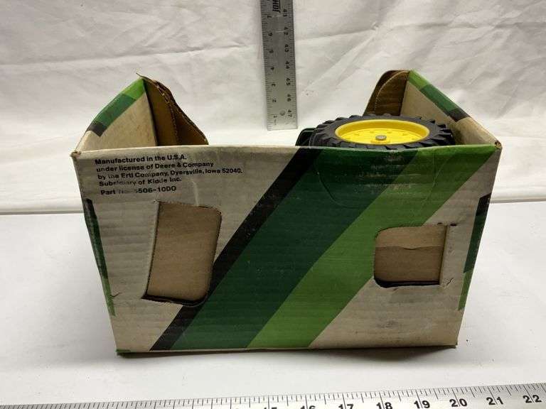 John Deere Soundgard tractor
