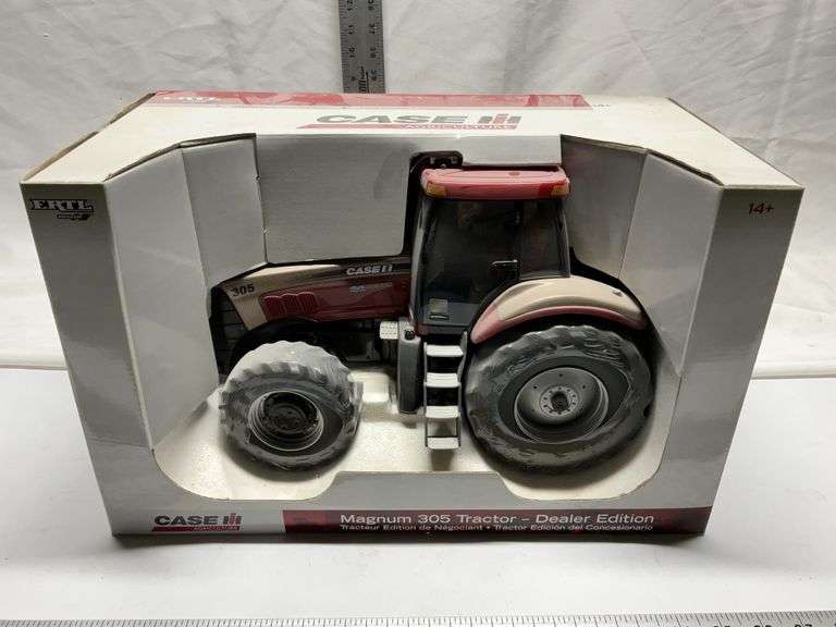 Case IH Magnum 305 tractor, Dealer Edition