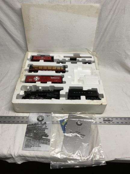 Lionel O gauge train set